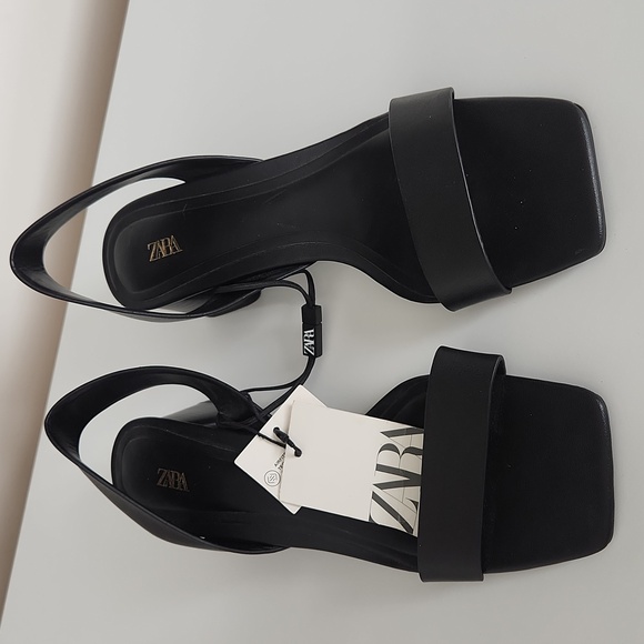 Zara Block Heel Slingback Leather Sandals - Picture 3 of 12